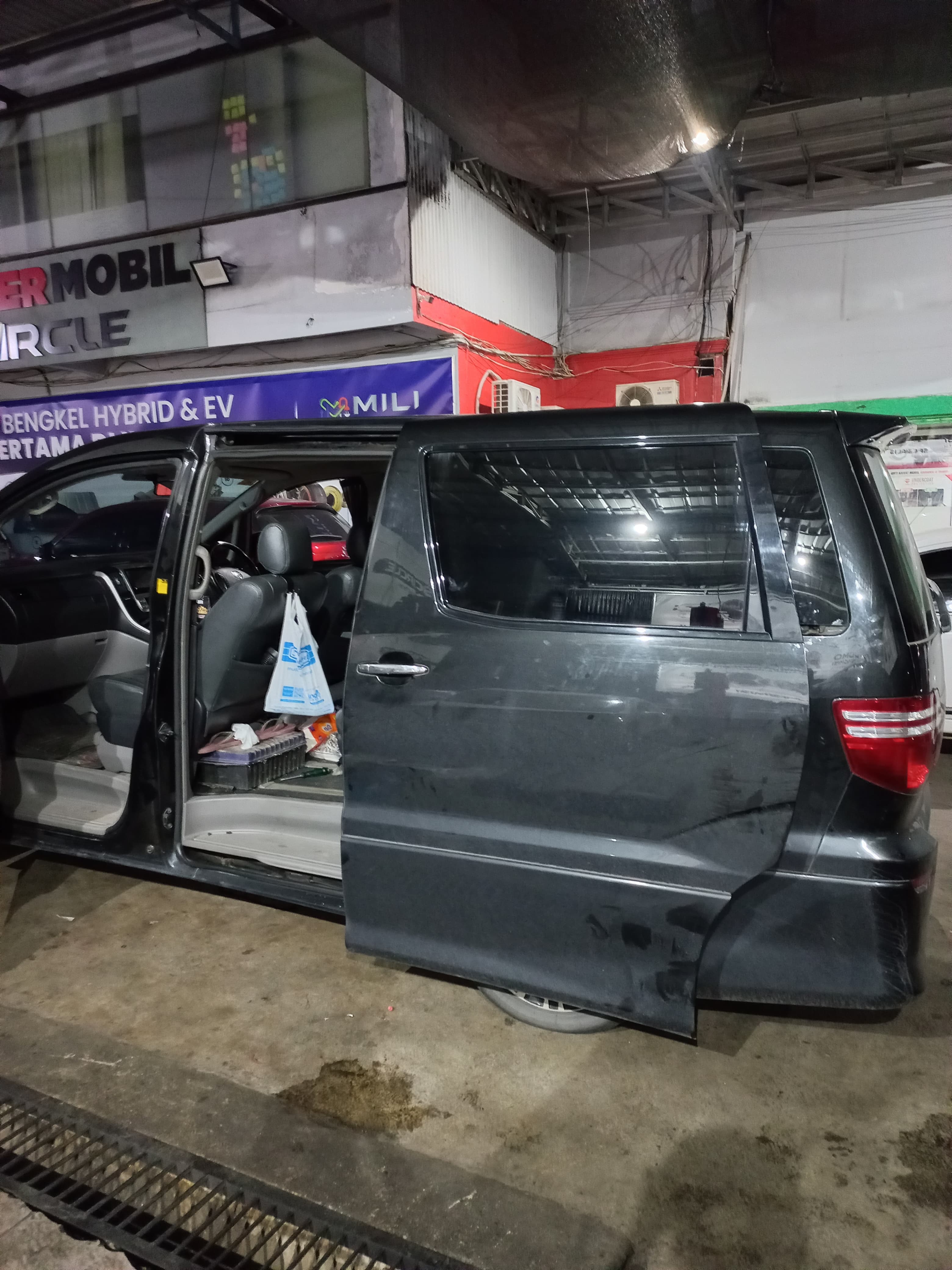 Perbaikan Pintu Geser Elektrik Nissan